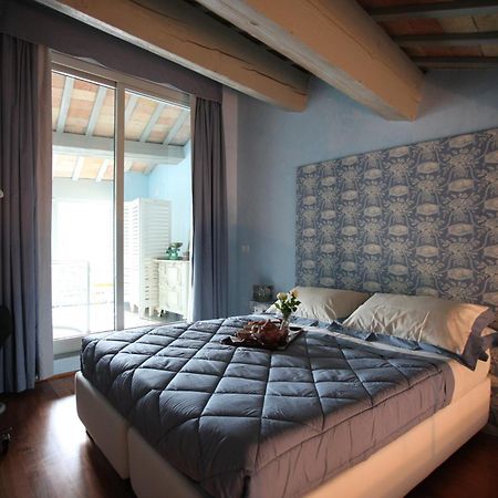 Palazzo Santinelli Bed & Breakfast SantʼAngelo in Vado Cameră foto