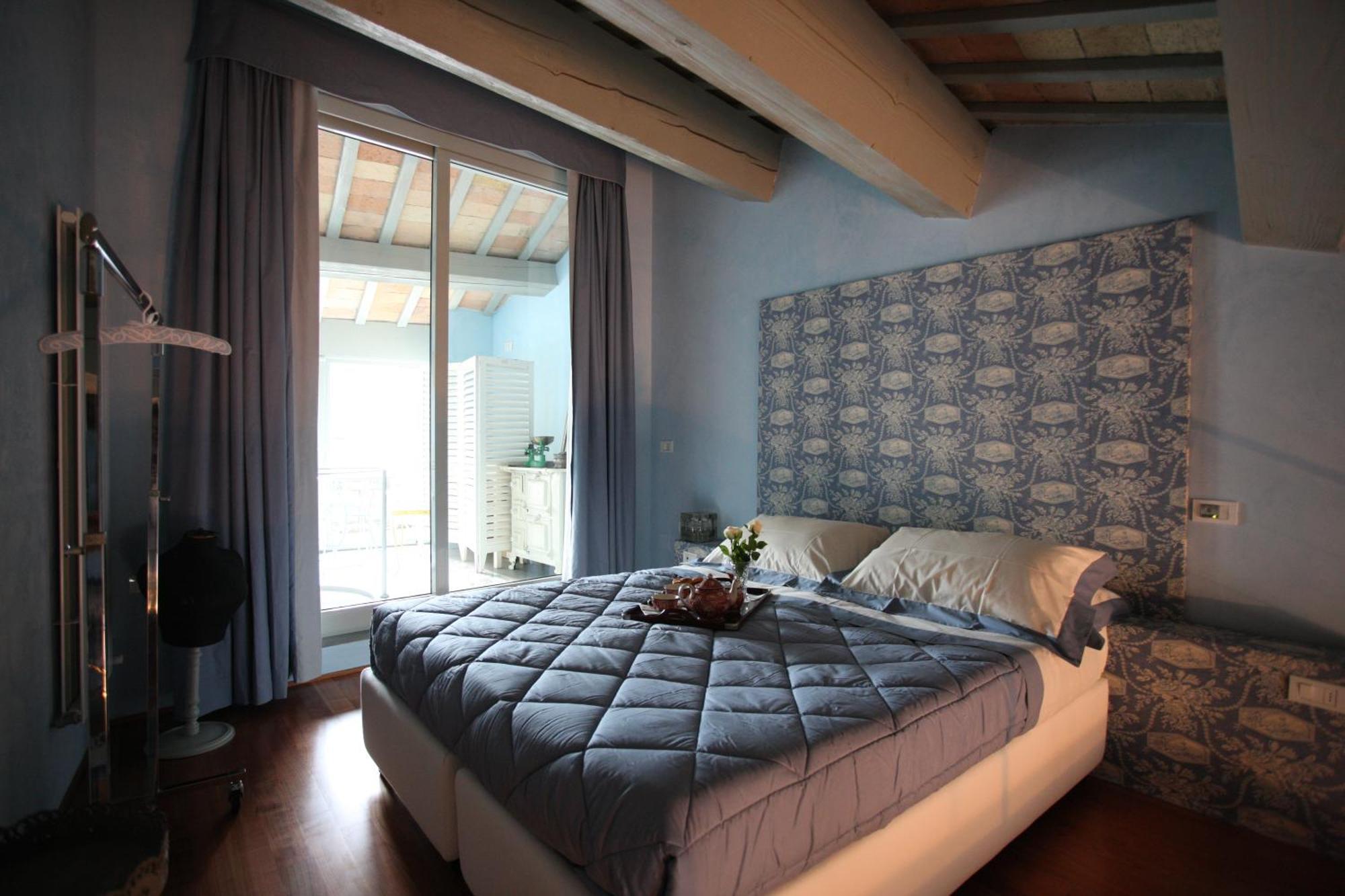 Palazzo Santinelli Bed & Breakfast SantʼAngelo in Vado Cameră foto