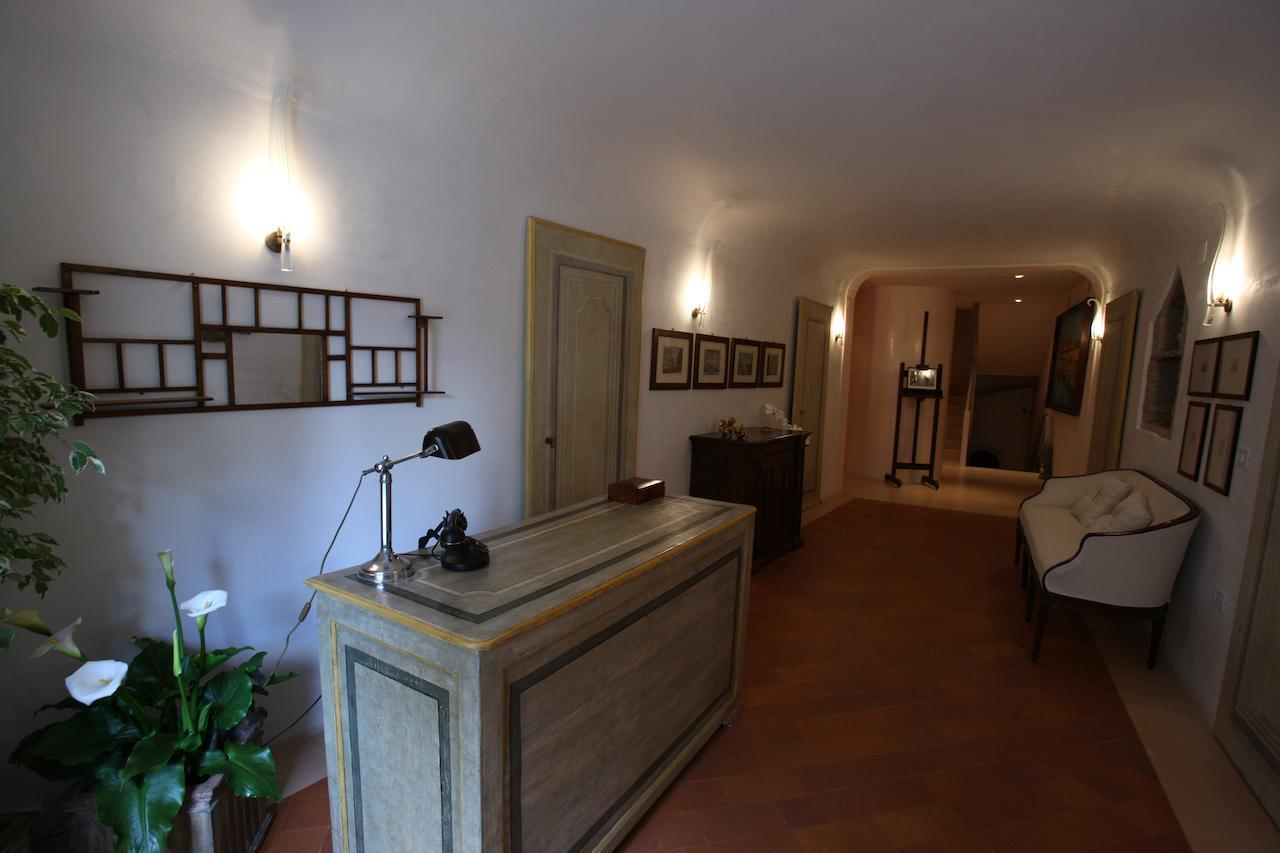 Palazzo Santinelli Bed & Breakfast SantʼAngelo in Vado Exterior foto