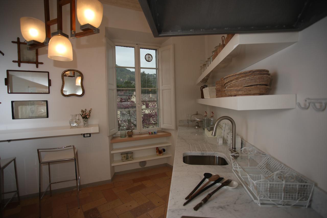 Palazzo Santinelli Bed & Breakfast SantʼAngelo in Vado Exterior foto